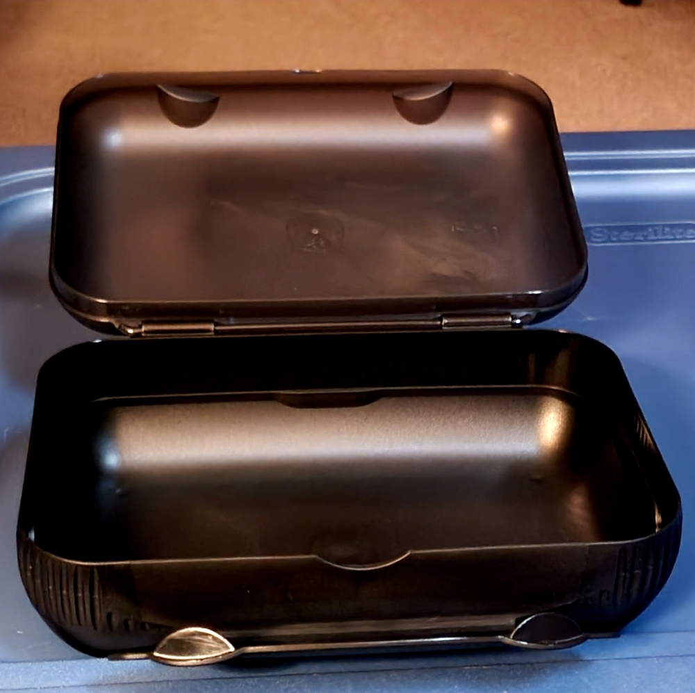 Kid's Tupperware Lunch Set - Picture 7 of 7